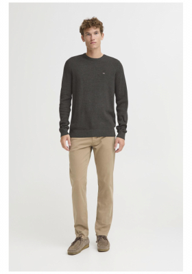 FQ1924 Granby 0883, Fekete Kötött Pulóver