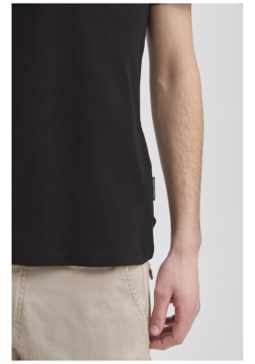 CASUAL FRIDAY Nilo 5642, Fekete Rövid Ujjú Póló NOOS