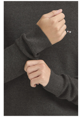 FQ1924 Granby 0883, Fekete Kötött Pulóver