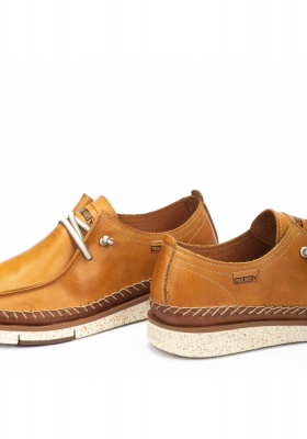 PIKOLINOS San Juan 4274C1, Borjúbőr Félcipő Cheddar