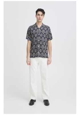 CASUAL FRIDAY Lindhal 6157, Kék Alapon Fehér Mintás Rövid Ujjú Ing 