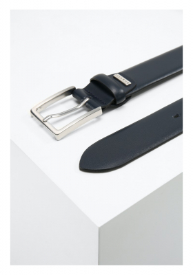 BUGATTI 0556, Sötétkék Bőr Öv