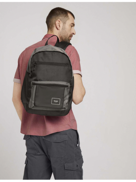 TOM TAILOR Trenton Backpack 089, Fekete Táska